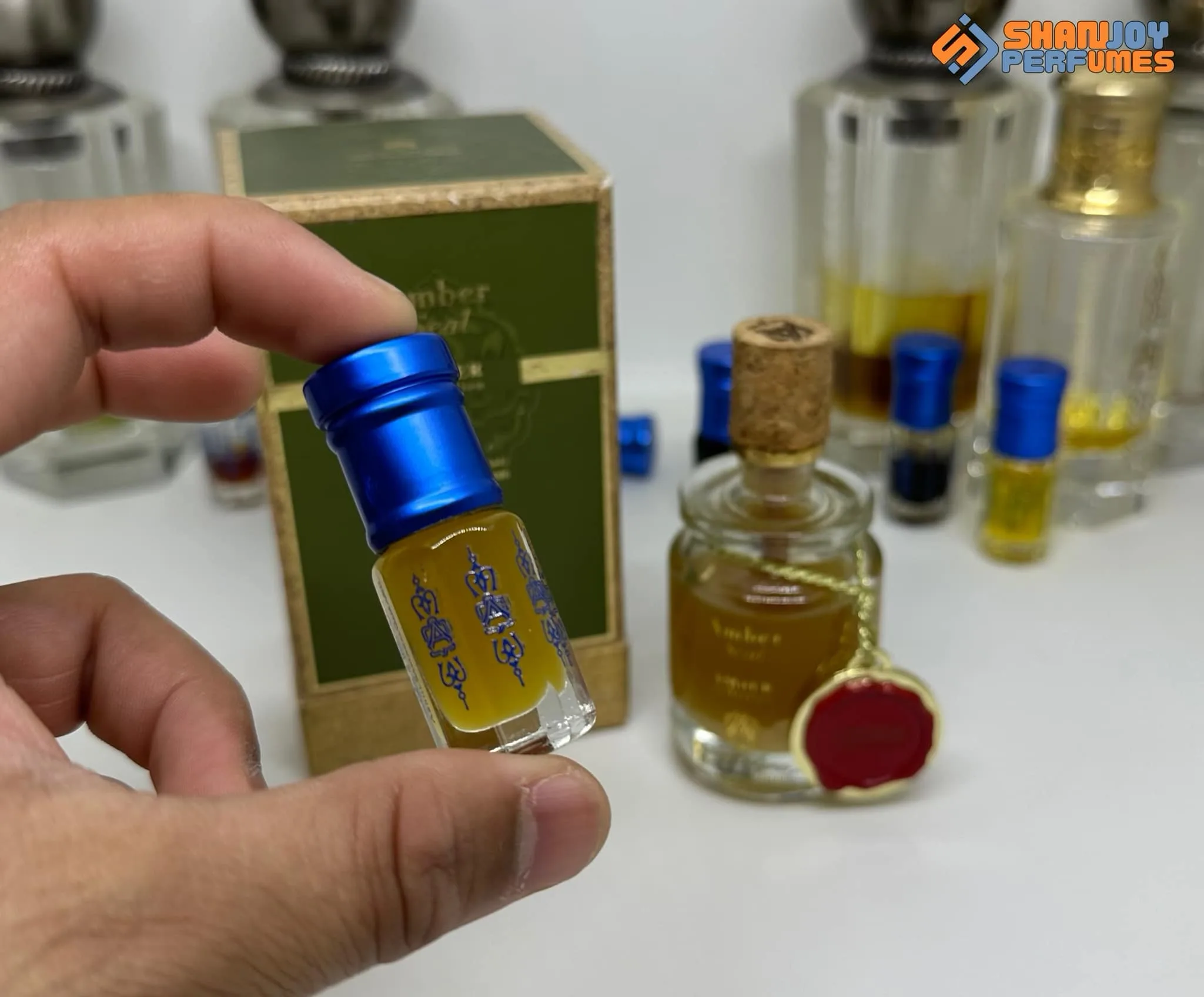 AMBER SEAL Natural Attar by Abdul Samad Al Quraishi