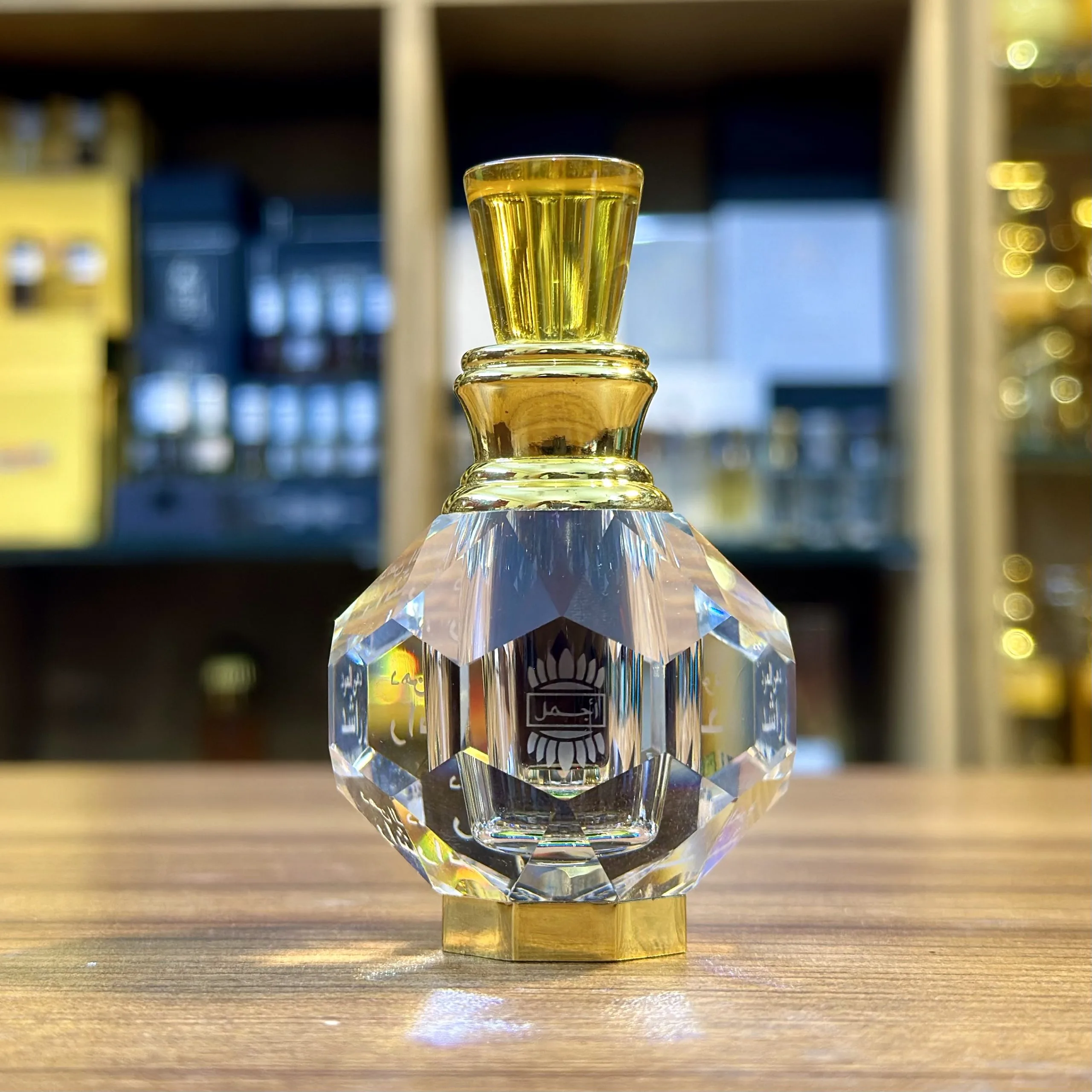 Dehnul Oudh Raashid by Ajmal 3ml Oil - Image 2
