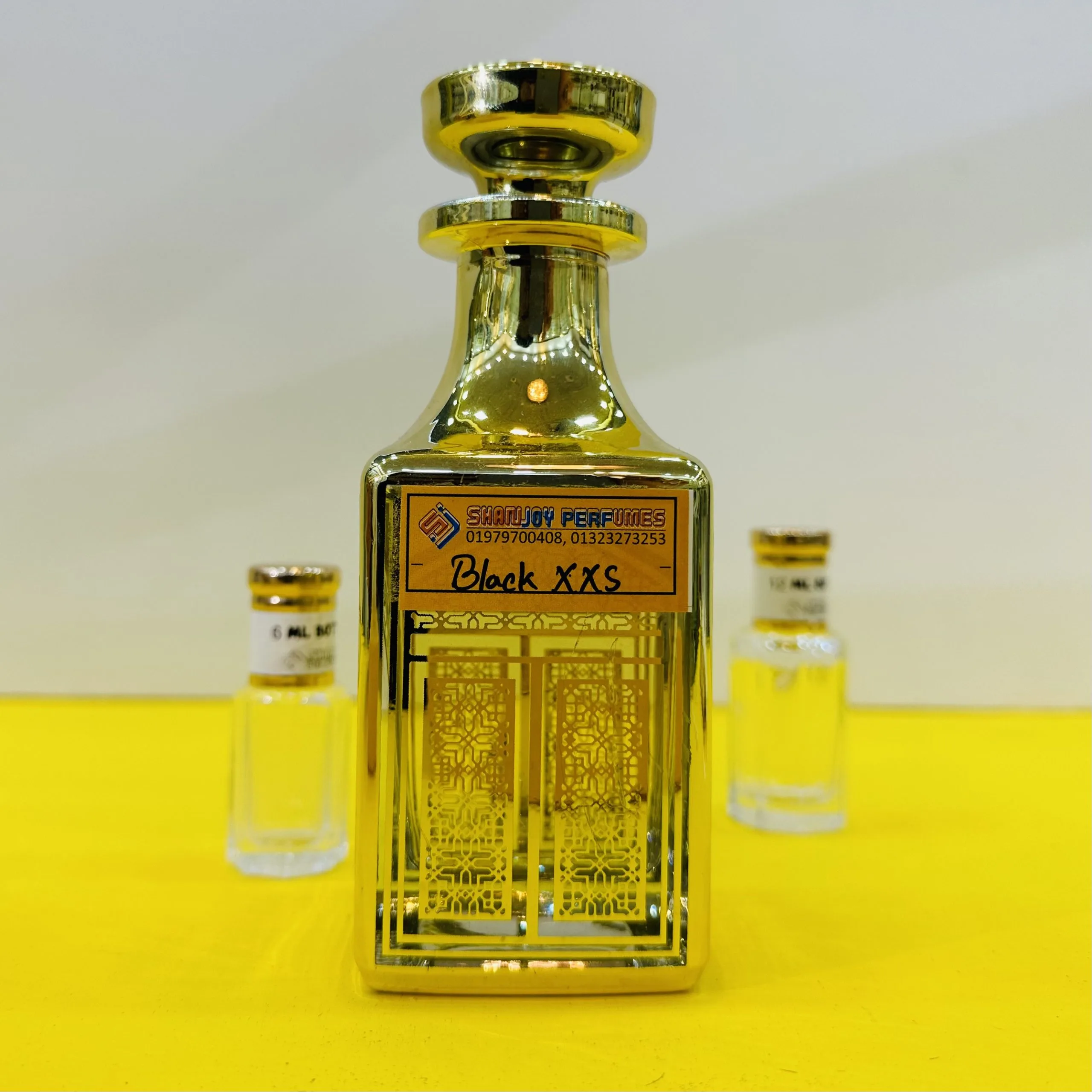 IMG_9136 Black XXS by Surrati Perfume Oil - Image 1